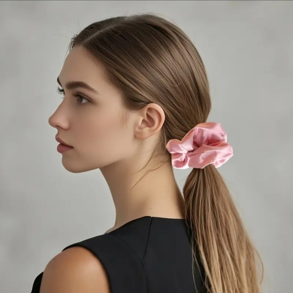 4 FOR $16 🔥Purple Satin Scrunchie Hair Tie - Picture 2 of 5